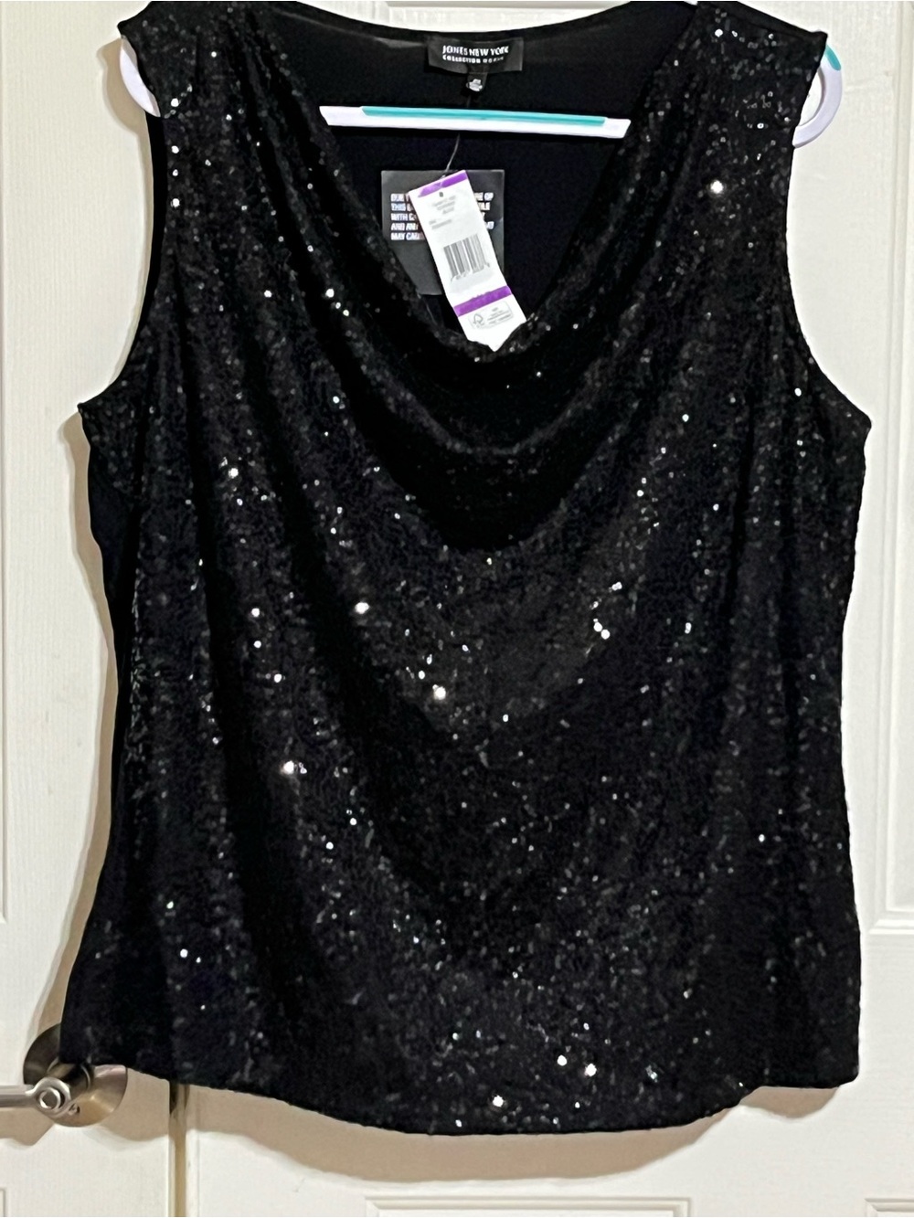 Jones New York Black Sequin Cowl Neck Sleeveless Top
15-me